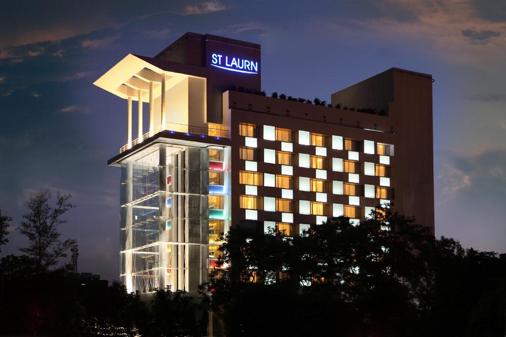 St Laurn Koregaon Park Pune Esterno foto