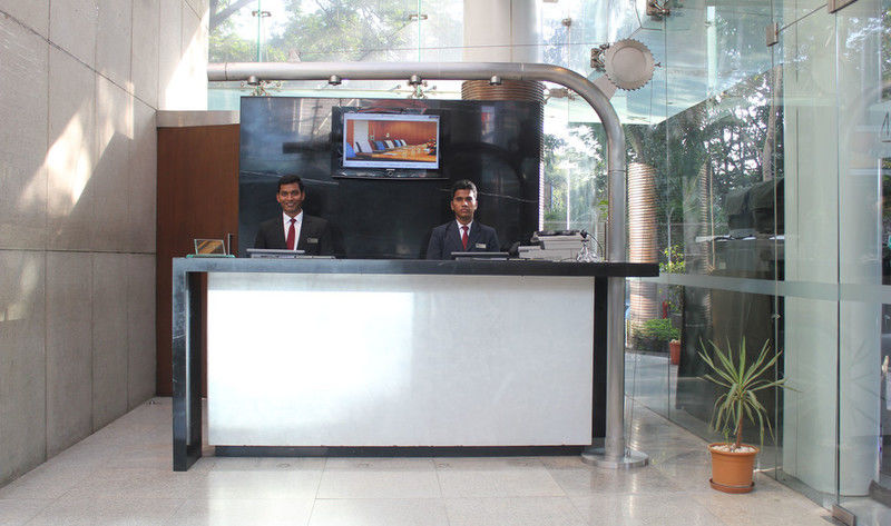 St Laurn Koregaon Park Pune Esterno foto
